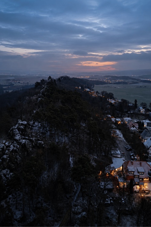 Blick über Blankenburg in der Dämmerung